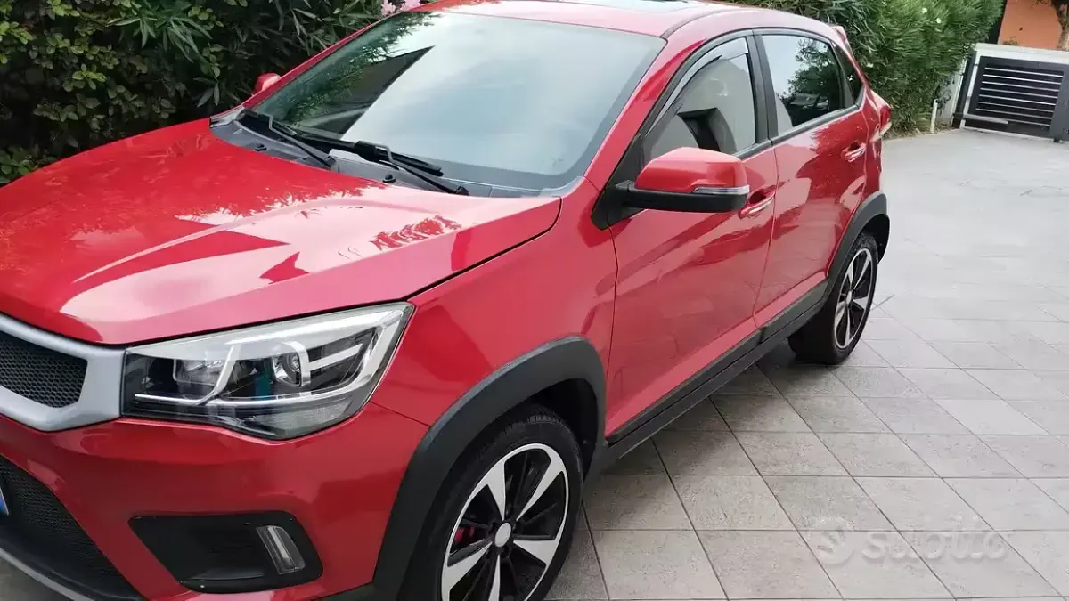 Usata DR DR3 106 CV (77 kW) 2019 Rosso SUV
