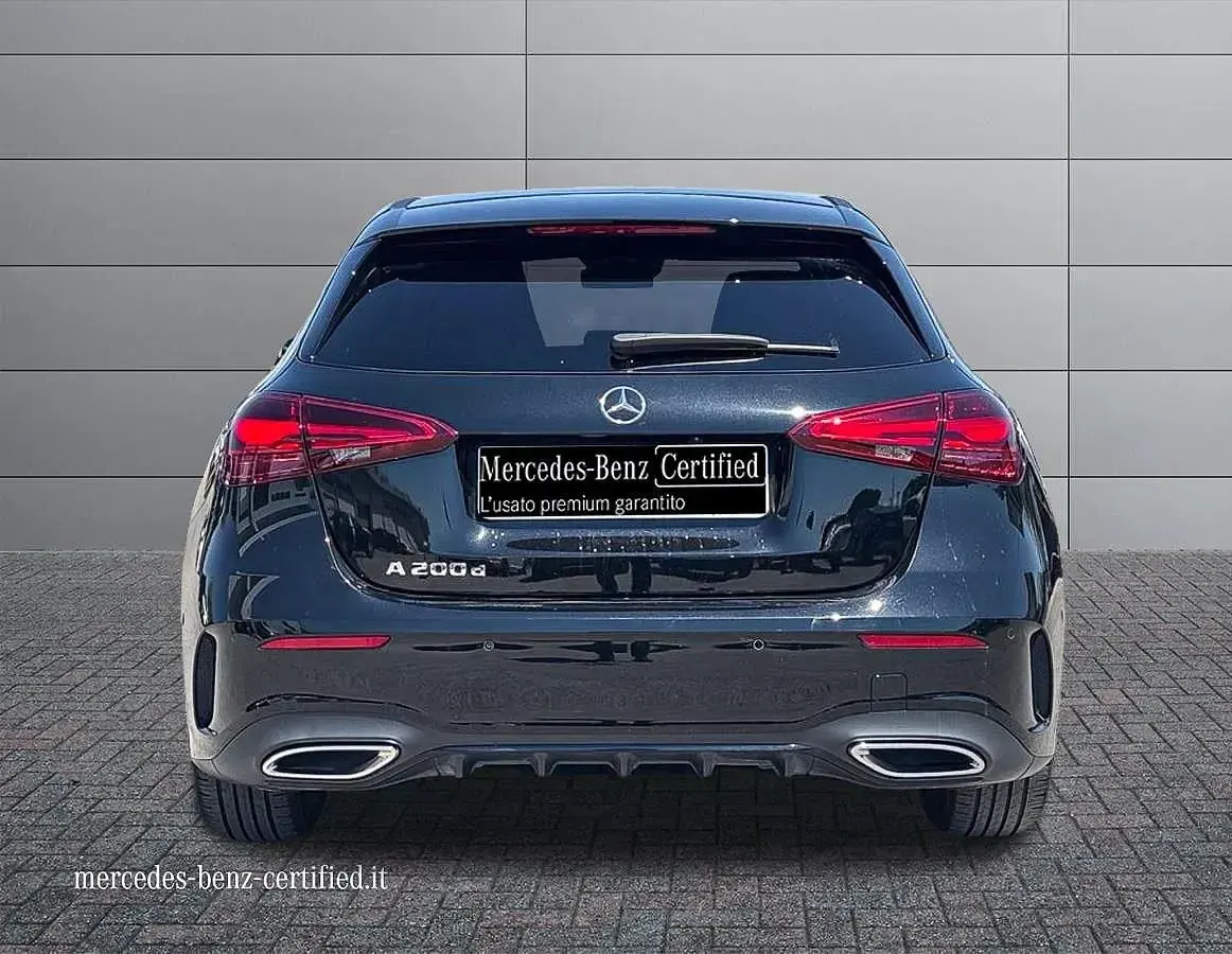 Usata Mercedes A200 Advanced Plus 150 CV (110 kW) 2023 Nero metallizzato Berlina