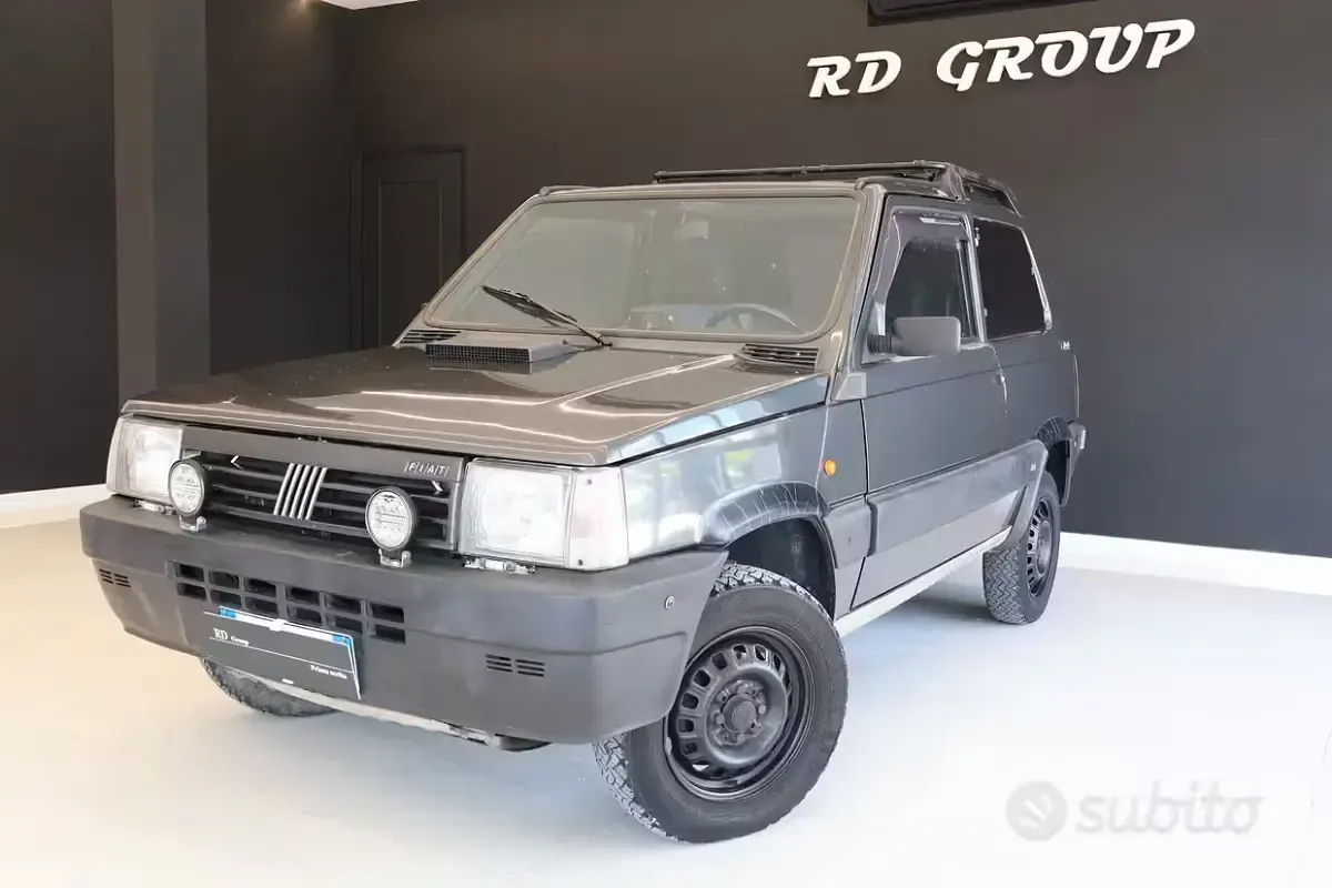 Usata Fiat Panda 4x4 Trekking 50 CV (36 kW) 1992 Utilitaria