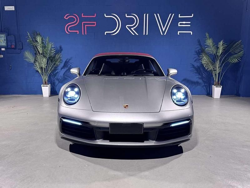 Usata Porsche 911 Carrera 4 Cabriolet 385 CV (283 kW) 2020 Grigio Cabrio