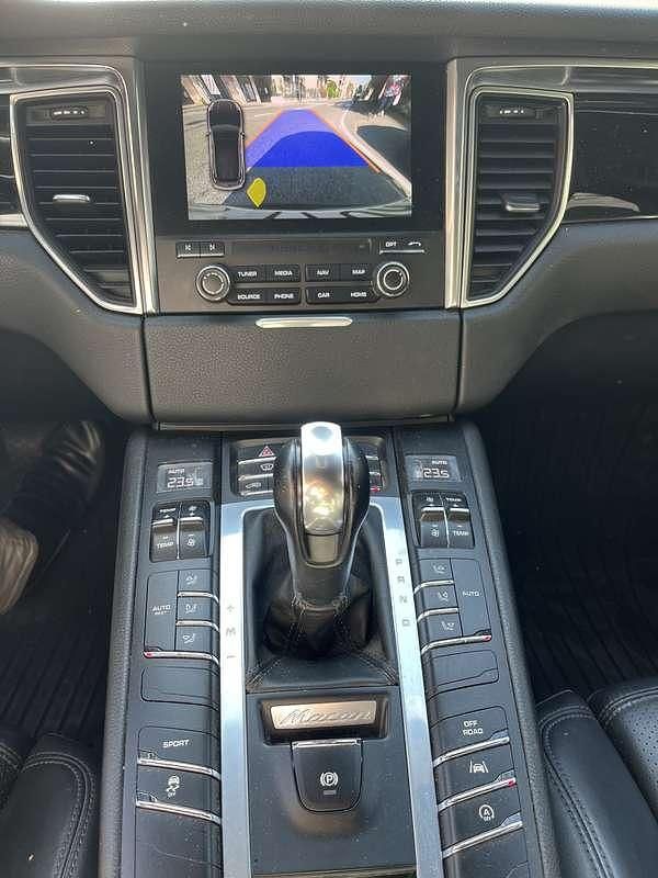 Usata Porsche Macan 250 CV (183 kW) 2016 Argento SUV