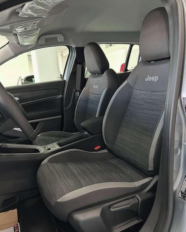 Usata Jeep Avenger Longitude 101 CV (74 kW) 2025 SUV