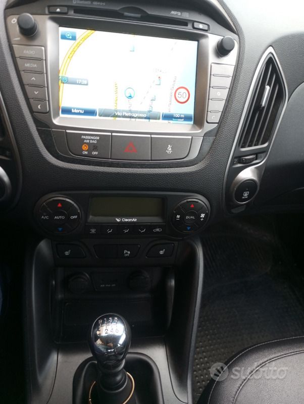 Usata Hyundai ix35 Xpossible 115 CV (84 kW) 2014 Grigio SUV