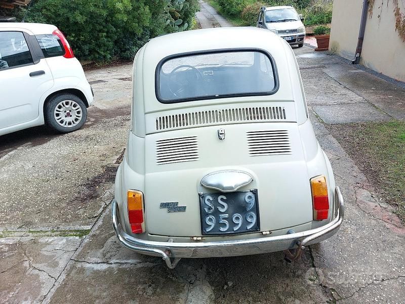 Bianco Usata 1970 Fiat 500L Monovolume | 5000 € - Immagine 1/4