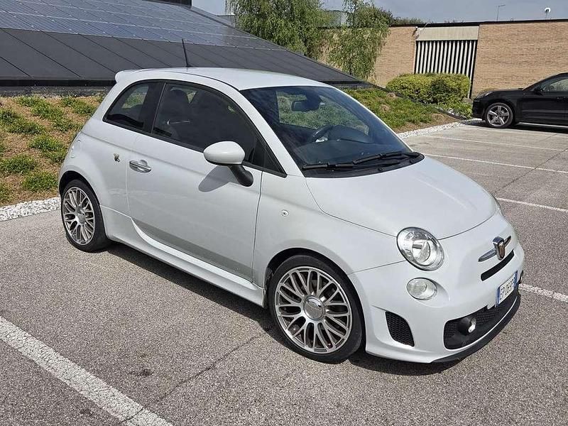 Usata Abarth 595 Custom 140 CV (102 kW) 2013 Grigio Utilitaria