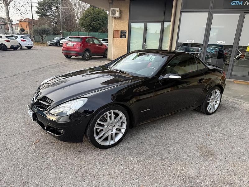 Usata Mercedes SLK200 163 CV (119 kW) 2008 Nero Cabrio