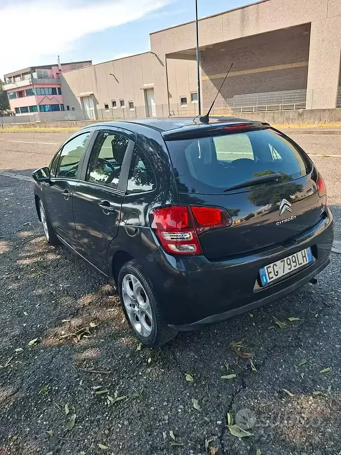 Usata Citroën C3 Exclusive 60 CV (44 kW) 2011 Nero Berlina