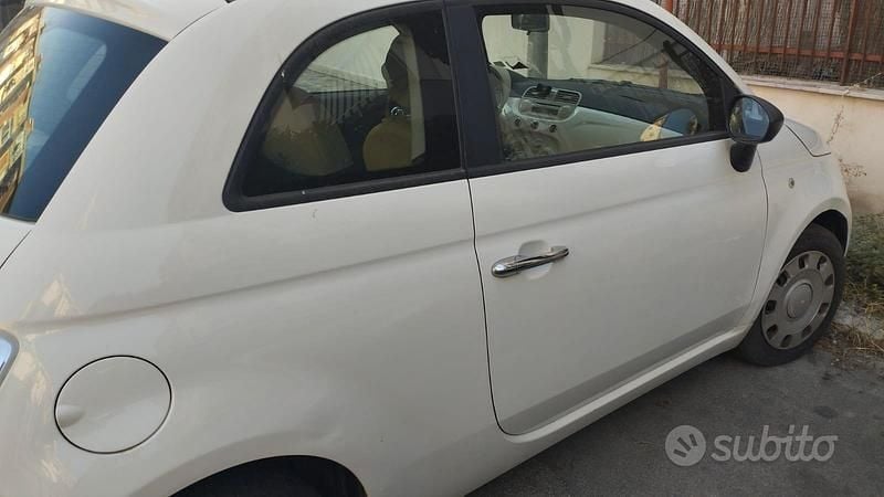 Usata Fiat 500 69 CV (50 kW) 2009 Bianco Utilitaria