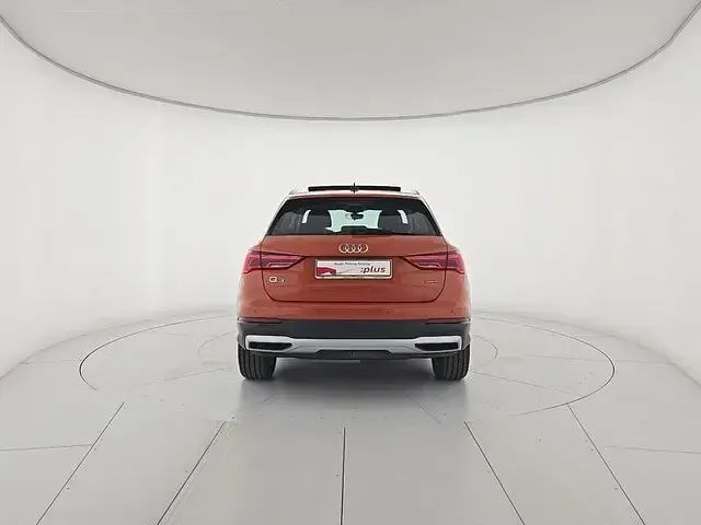 Usata Audi Q3 Advanced Plus 200 CV (147 kW) 2021 Arancione SUV