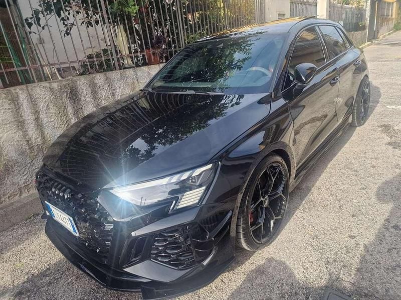 Usata 2024 Audi RS3 Ambiente Berlina | 55.000 € (Ottimo prezzo) - Immagine 1/4