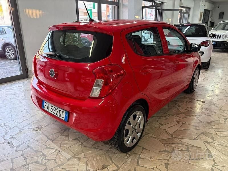 Usata Opel Karl Cosmo 75 CV (55 kW) 2015 Rosso Utilitaria