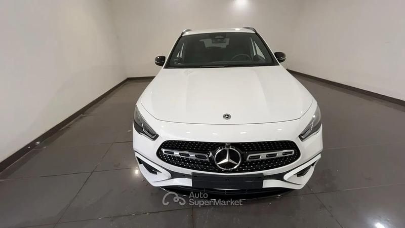 Usata Mercedes GLA200 Advanced Plus 150 CV (110 kW) 2025 Bianco SUV