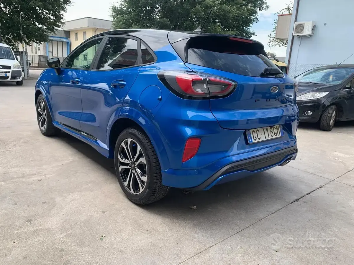 Usata Ford Puma ST-Line 125 CV (91 kW) 2020 Blu SUV