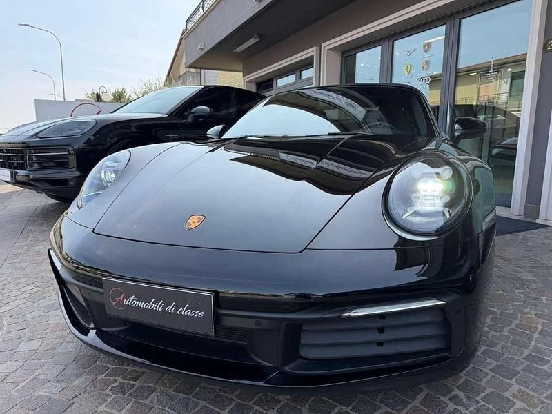 Usata Porsche 911 Carrera Cabriolet Sport 385 CV (283 kW) 2023 Nero Cabrio