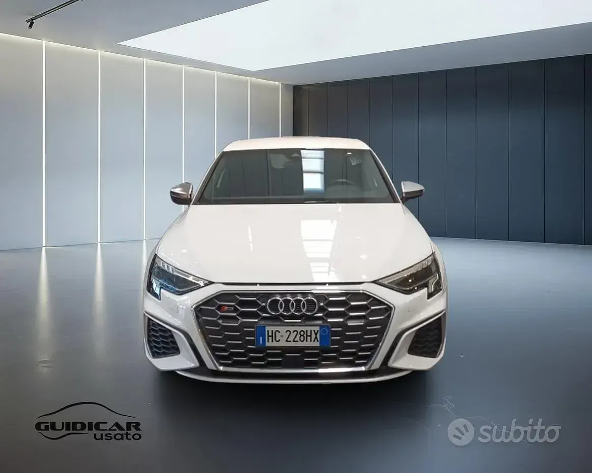Usata Audi A3 Design 310 CV (228 kW) 2024 Bianco Berlina