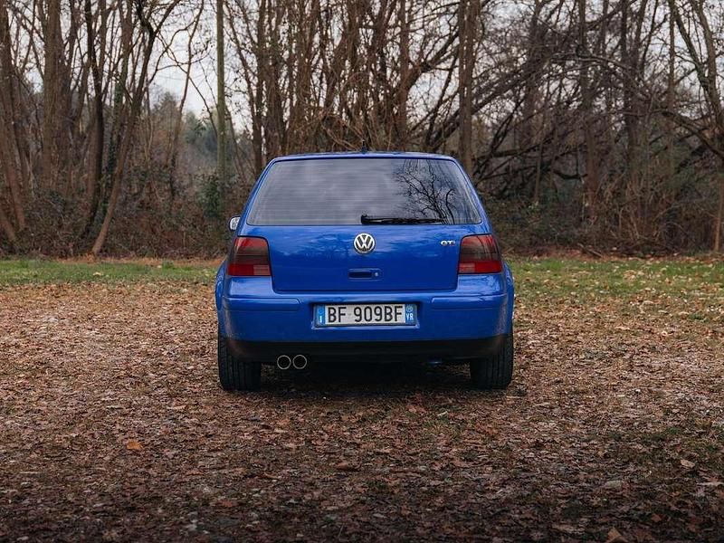 Begagnad VW Golf III GTI 150 HK (110 kW) 1999 Blå Sedan