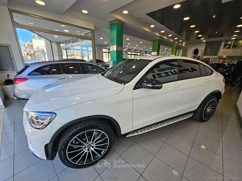 Usata Mercedes GLC220 Premium 194 CV (142 kW) 2021 Bianco Coupé