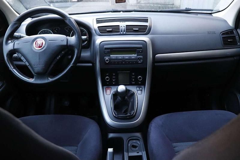 Usata Fiat Croma Dynamic 150 CV (110 kW) 2010 Nero Station wagon