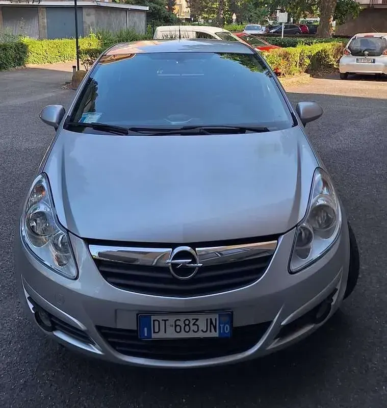 Usata Opel Corsa Club 80 CV (58 kW) 2009 Grigio Utilitaria