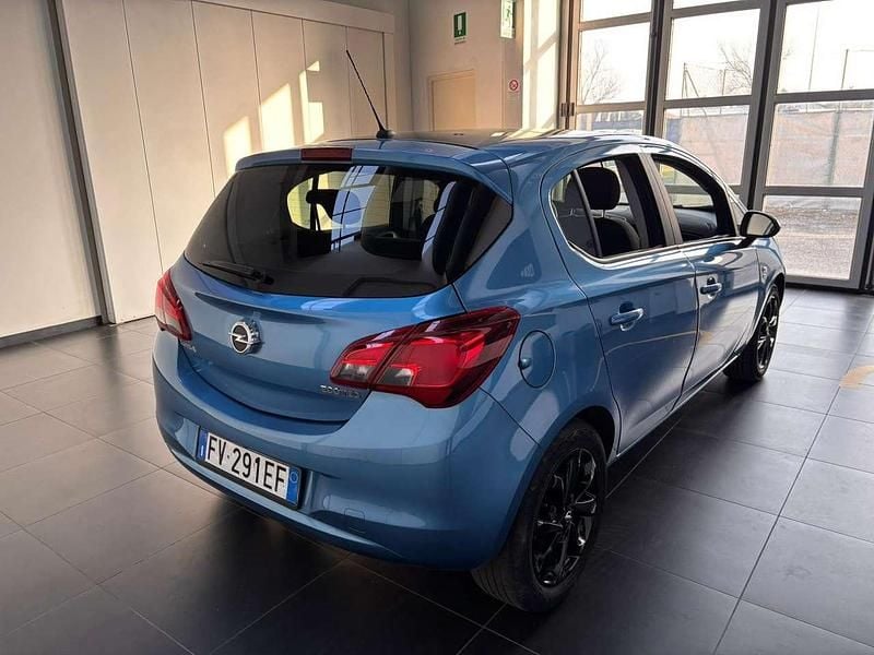 Usata Opel Corsa 90 CV (66 kW) 2019 True blue Utilitaria