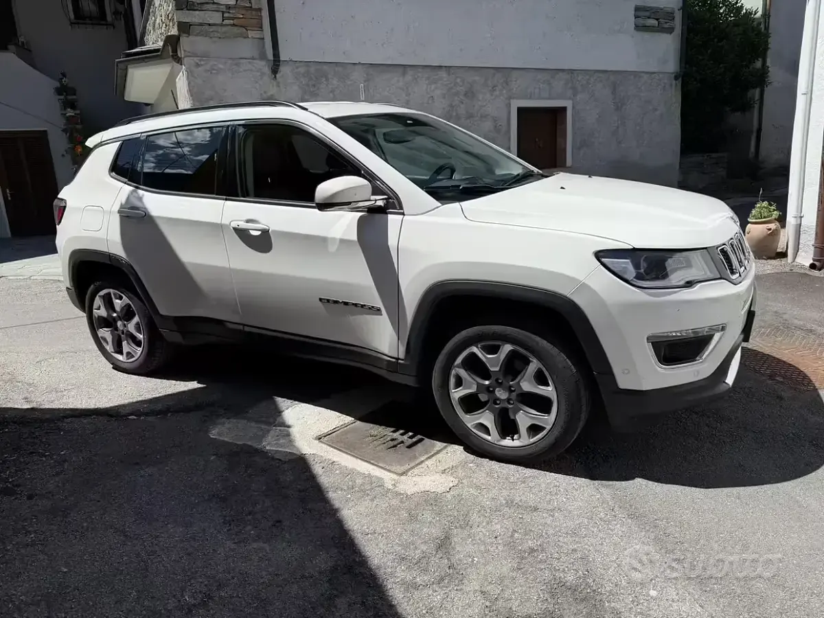 Usata Jeep Compass Limited 170 CV (125 kW) 2019 Bianco SUV