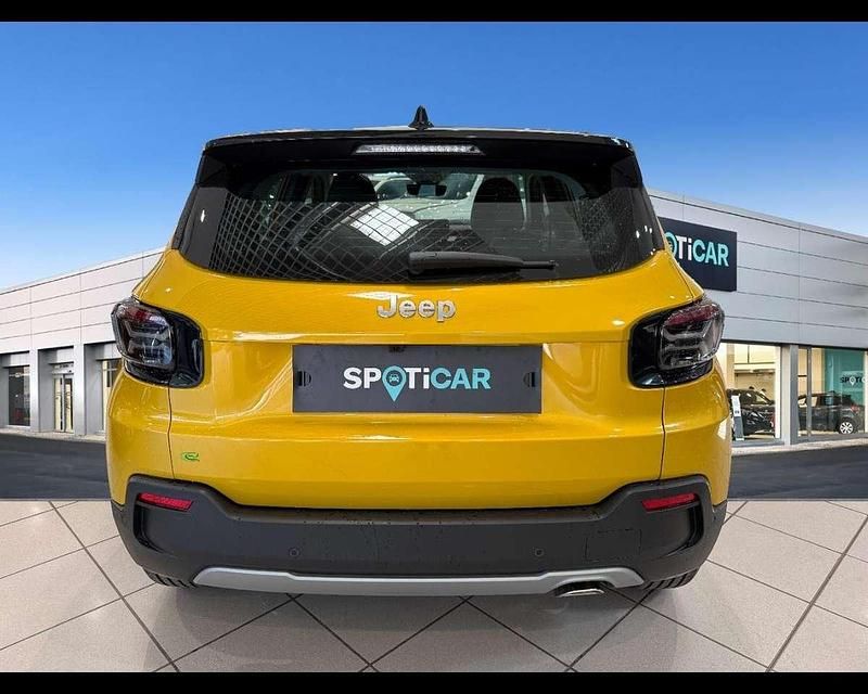 Nuova Jeep Avenger Summit 101 CV (74 kW) 2026 Sun con tetto volcano SUV