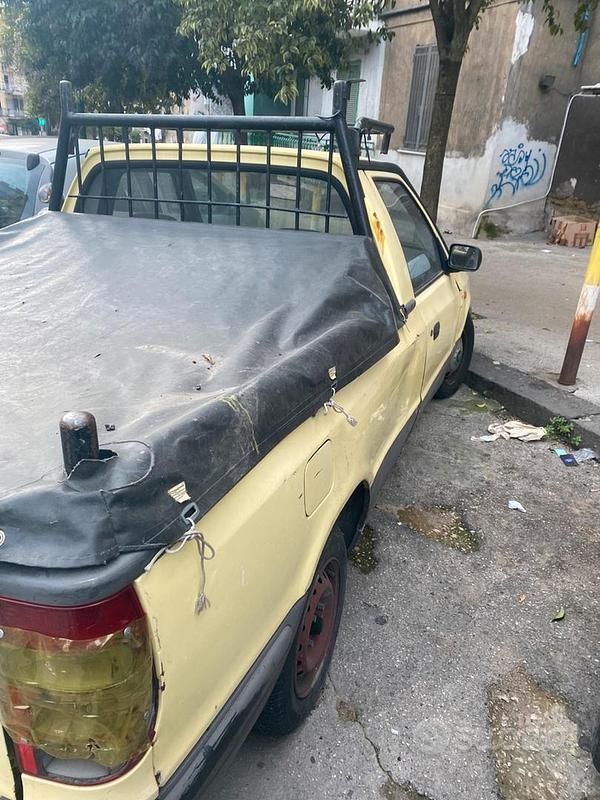 Usata Skoda Pick-up 1996 Giallo Pick-up