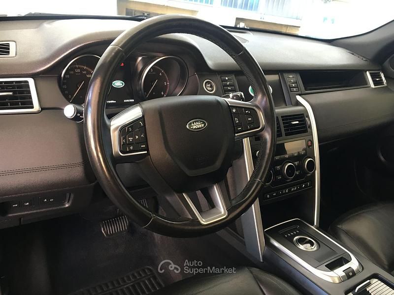 Usata Land Rover Discovery Sport SE 179 CV (131 kW) 2019 Grigio scuro SUV