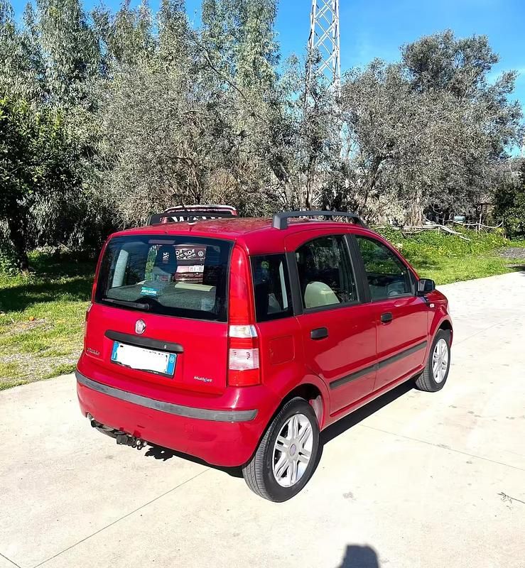 Usata Fiat Panda 70 CV (51 kW) 2008 Argento Utilitaria