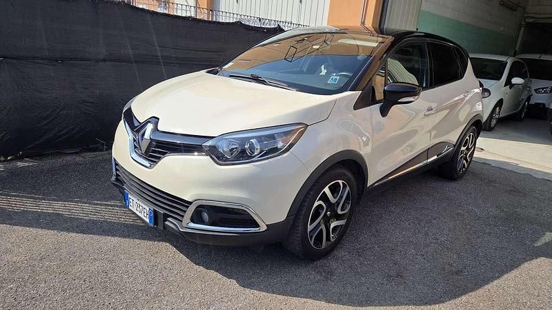 Usata Renault Captur 120 CV (88 kW) 2013 Bianco SUV