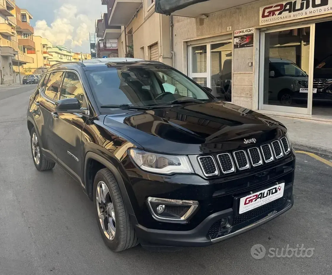 Usata Jeep Compass Limited 120 CV (88 kW) 2020 Nero SUV