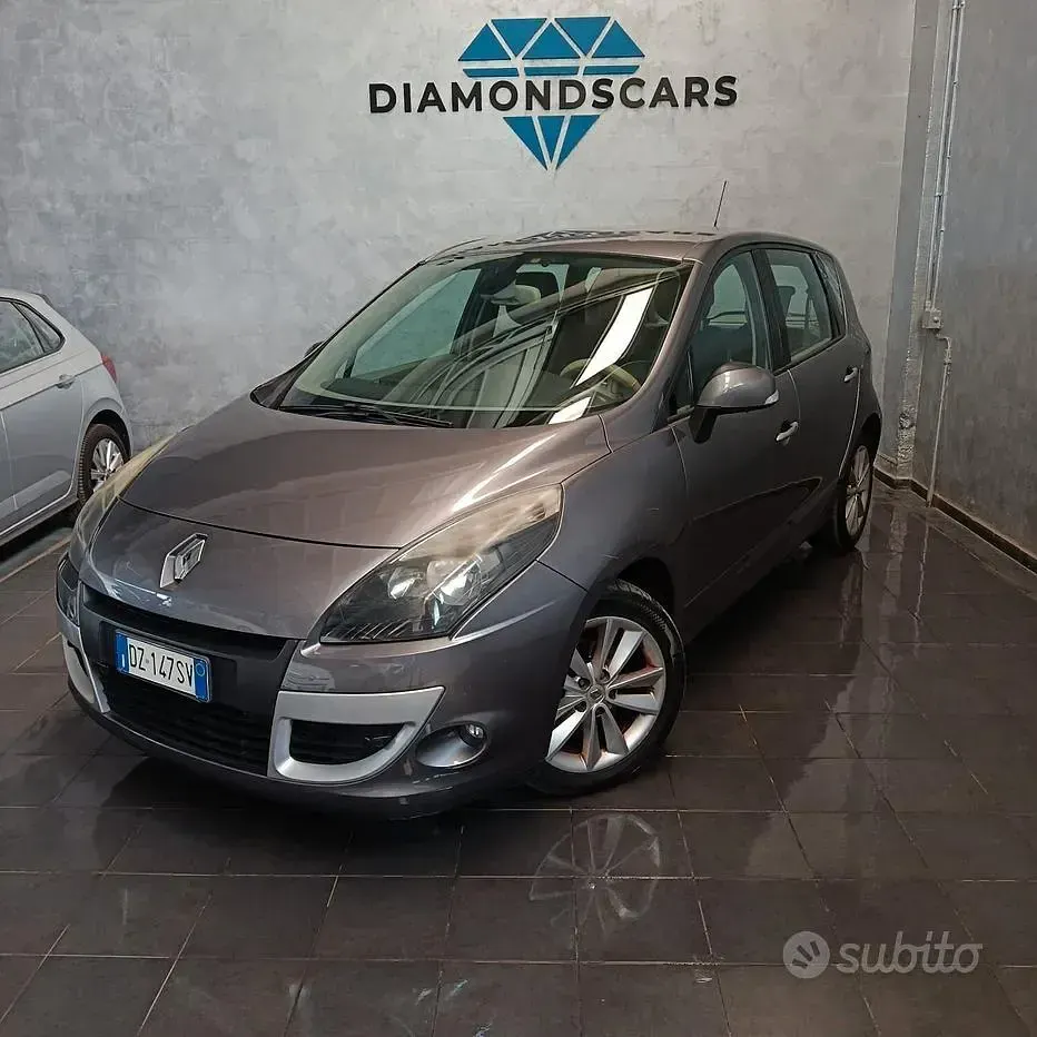 Usata Renault Scénic III Luxe 131 CV (96 kW) 2009 Monovolume