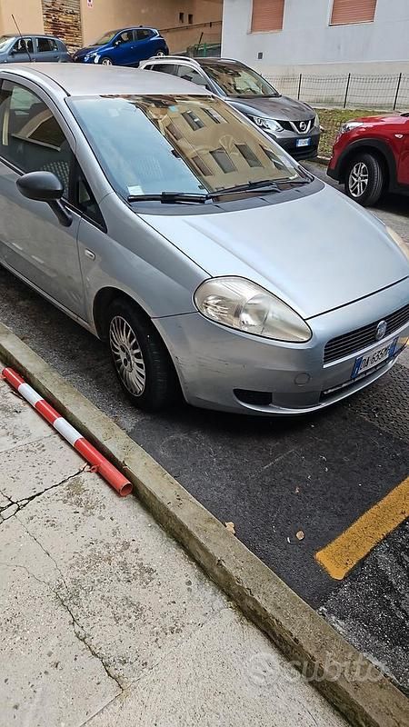 Usata Fiat Grande Punto 65 CV (47 kW) 2006 Utilitaria