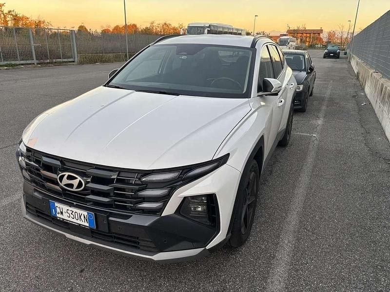 Usata 2024 Hyundai Tucson SUV | 27.500 € (Ottimo prezzo) - Immagine 1/4