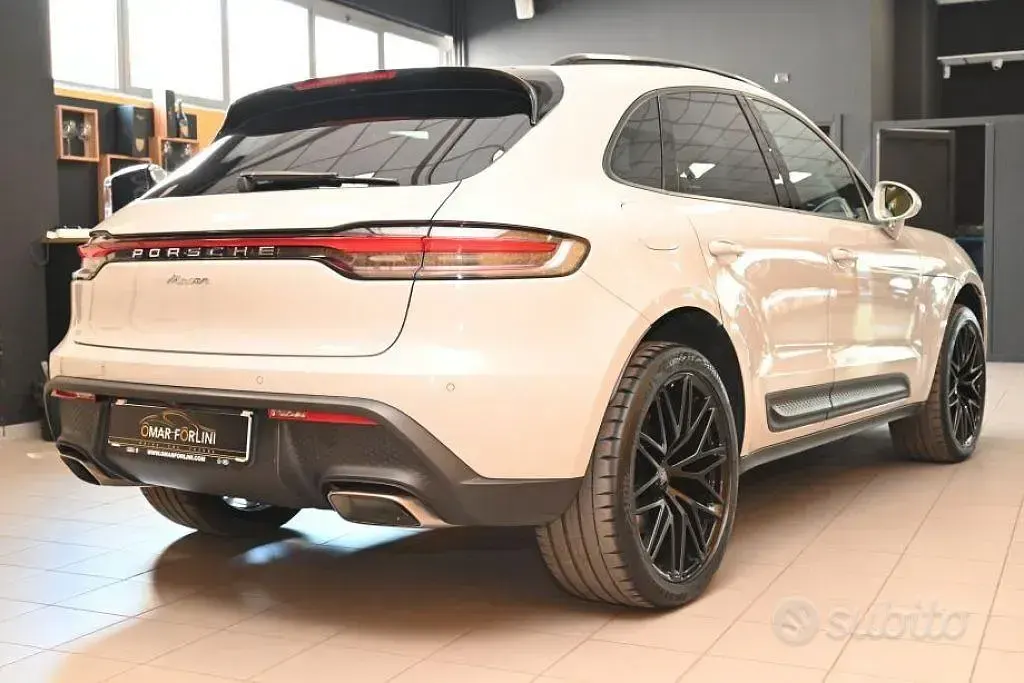 Usata Porsche Macan 265 CV (194 kW) 2021 Grigio SUV