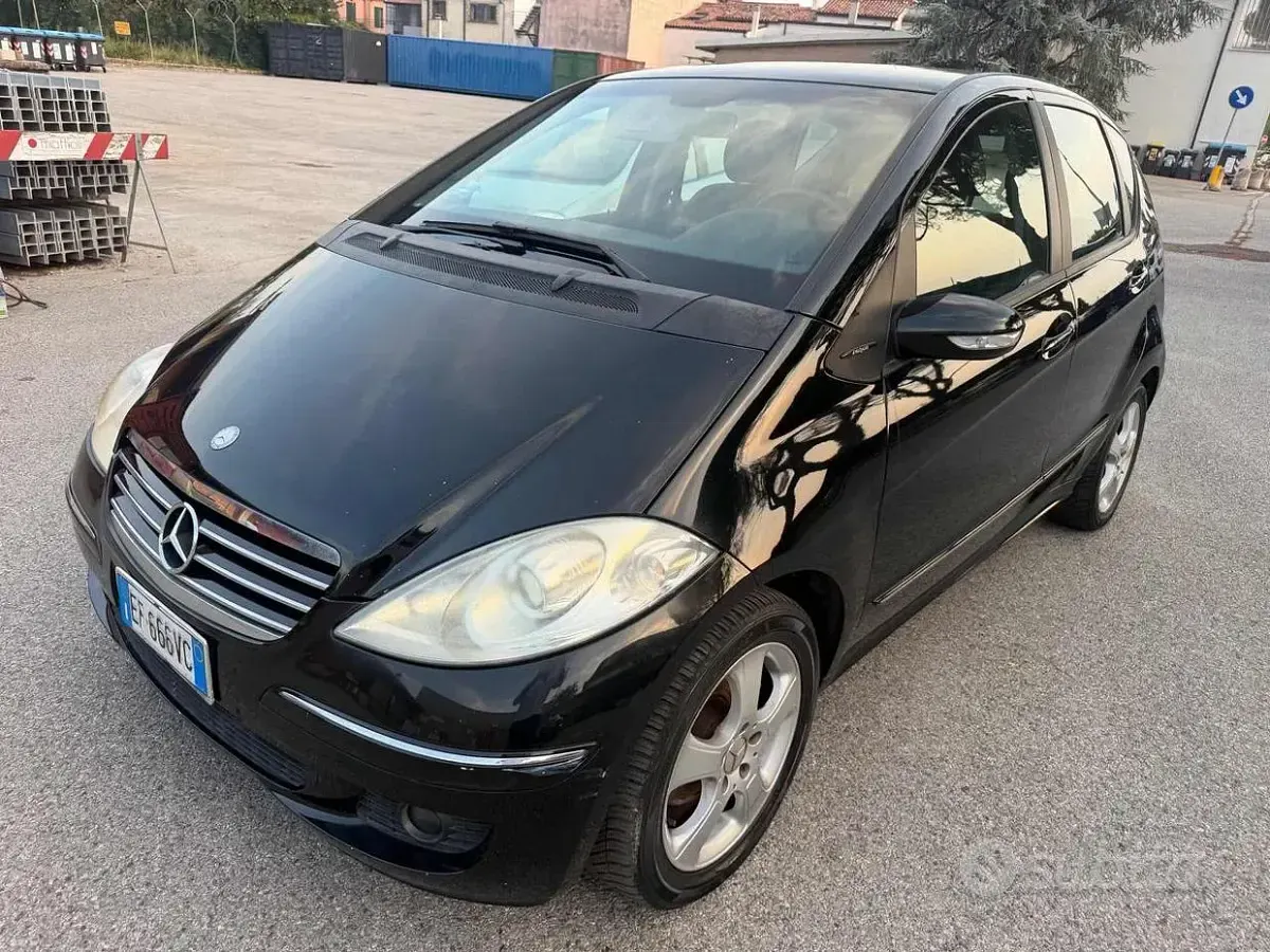 Usata Mercedes A150 Avantgarde 95 CV (69 kW) 2010 Nero Berlina
