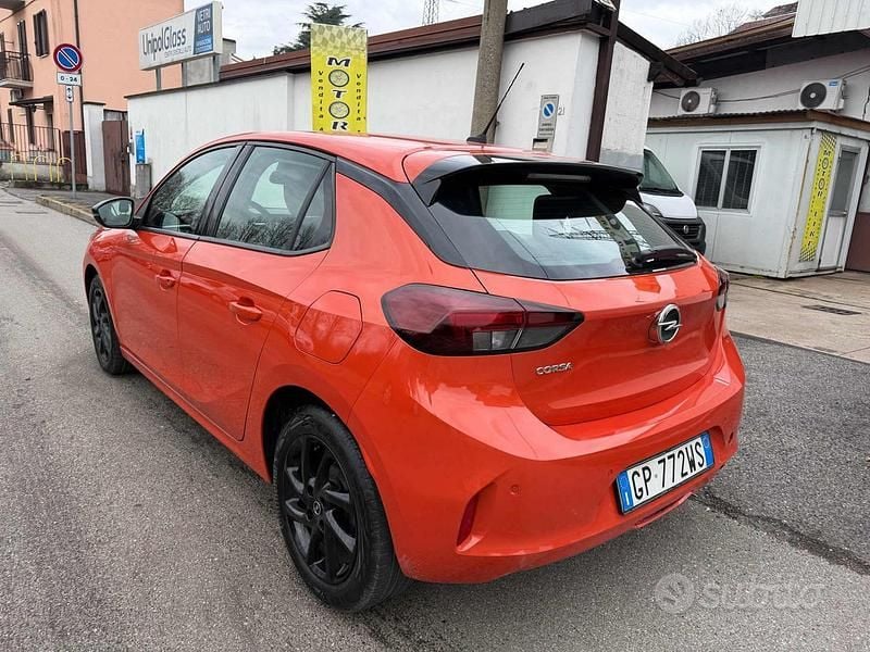 Usata Opel Corsa 75 CV (55 kW) 2023 Arancione Utilitaria