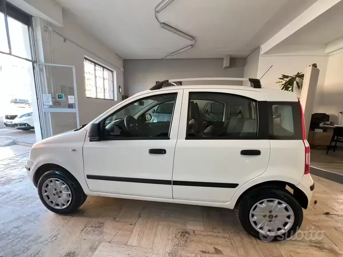 Usata Fiat Panda Classica 77 CV (56 kW) 2012 Bianco Utilitaria