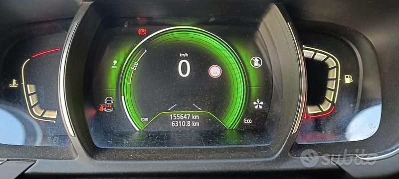 Usata Renault Scénic IV 110 CV (80 kW) 2017 Monovolume