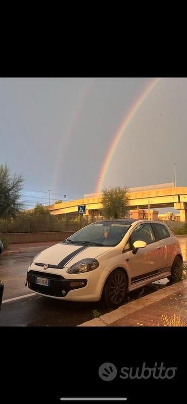 Usata Fiat Punto Evo Sport 90 CV (66 kW) 2010 Bianco Utilitaria