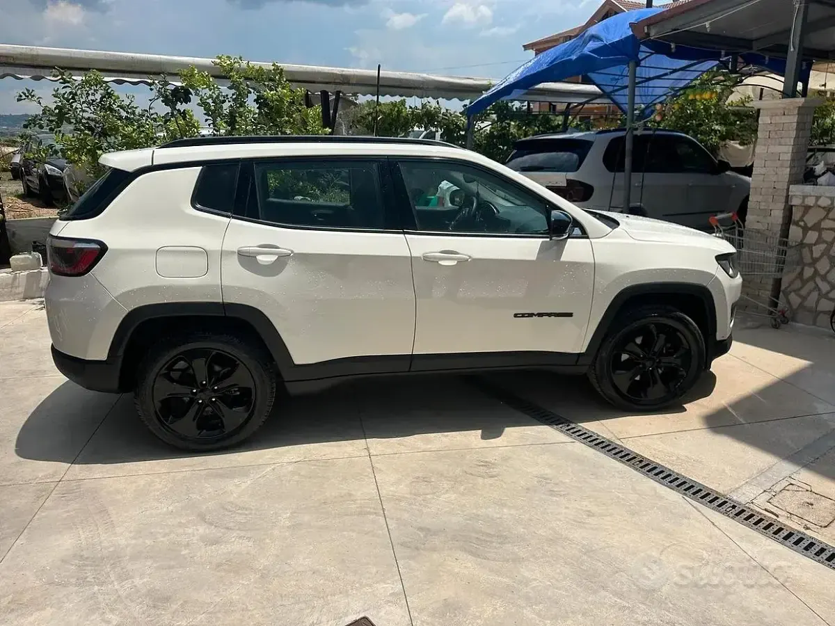 Usata Jeep Compass 140 CV (102 kW) 2019 Bianco SUV