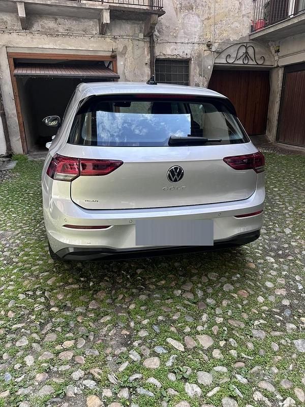 Occasion VW Golf VIII Life 116 ch (85 kW) 2023 Gris Berline