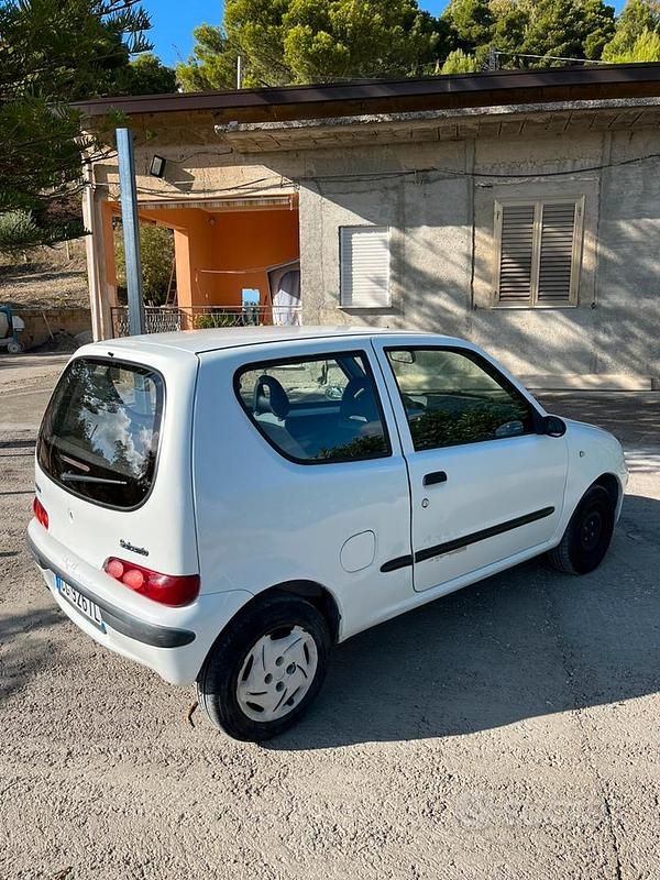 Usata Fiat 600 2003 Bianco