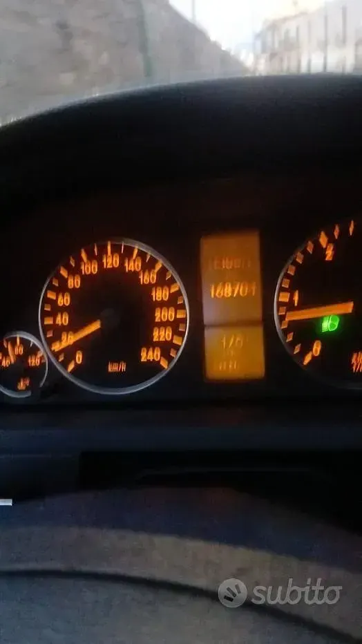 Usata Mercedes A180 109 CV (80 kW) 2007 Grigio Station wagon