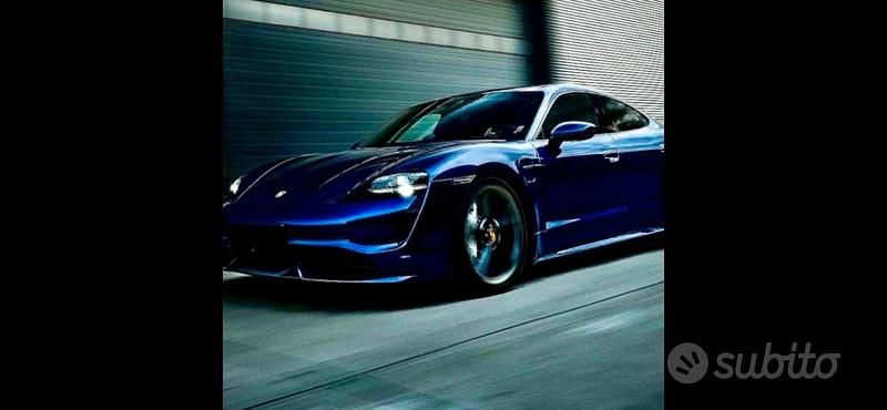 Usata Porsche Taycan 4S Performance Package 419 kW (571 CV) 2021 Blu Berlina