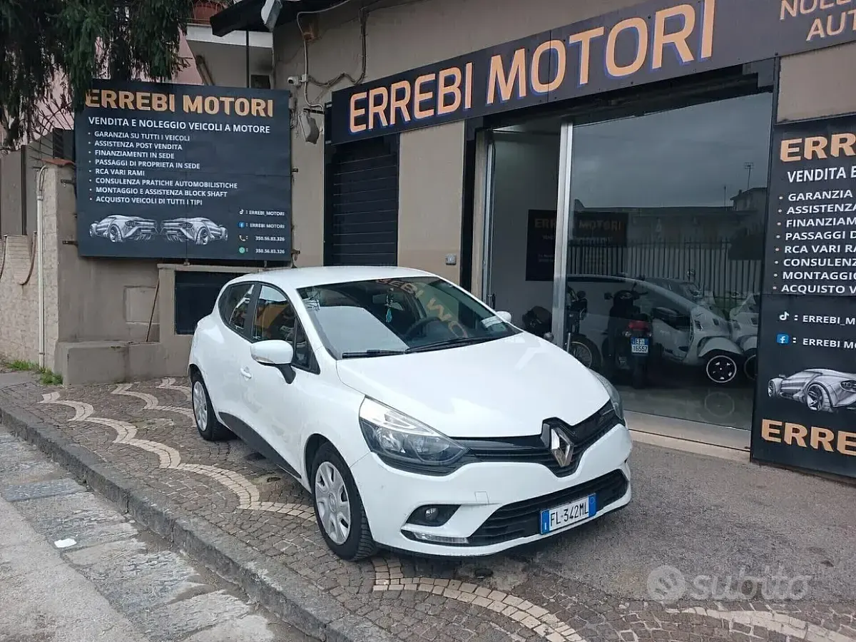 Usata Renault Clio IV Life 75 CV (55 kW) 2018 Bianco Berlina
