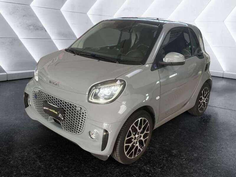 Grigio Usata 2021 Smart ForTwo Electric Drive Prime Tre volumi | 14.900 € (Cara) - Immagine 1/4