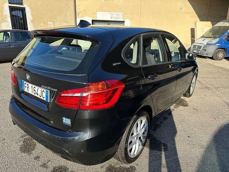 Nero Usata 2018 BMW 225 Efficient Dynamics Monovolume | 16.000 € - Immagine 1/4