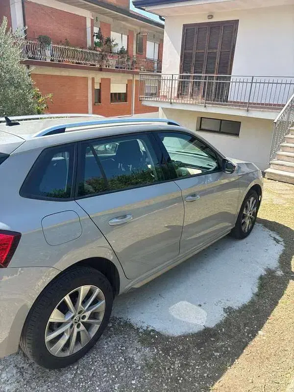 Usata Skoda Kamiq Style 90 CV (66 kW) 2021 Grigio SUV