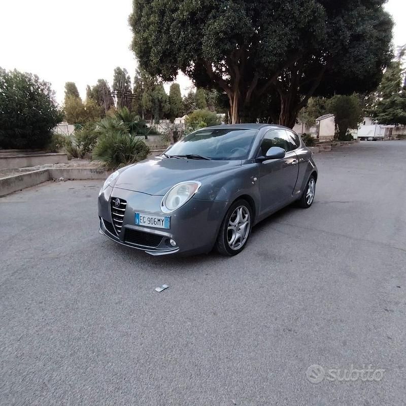 Usata Alfa Romeo MiTo 95 CV (69 kW) 2011 Grigio Utilitaria